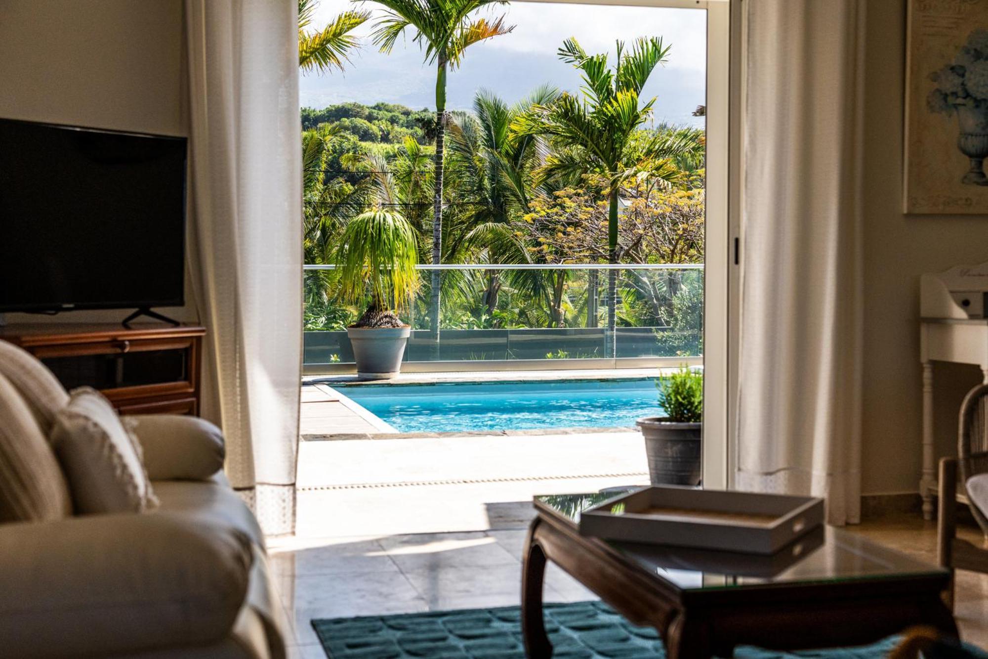 Villa Avec Piscine Vue Mer Et Montagne, En Pleine Nature Сен-Жозеф Экстерьер фото